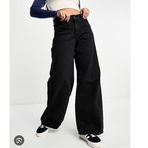 Levi’s 94 Baggy Wide-Leg Jeans